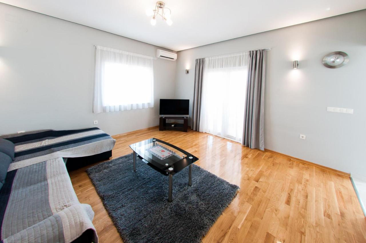 Apartments Anita Stobreč Exterior foto